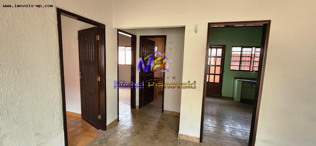 Casa à venda com 2 quartos, 400m² - Foto 12