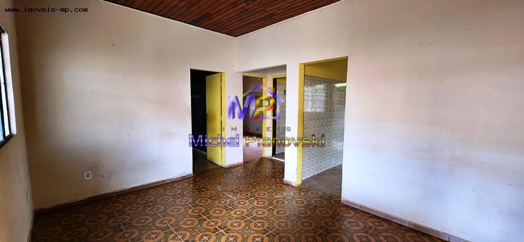 Casa à venda com 2 quartos, 400m² - Foto 21