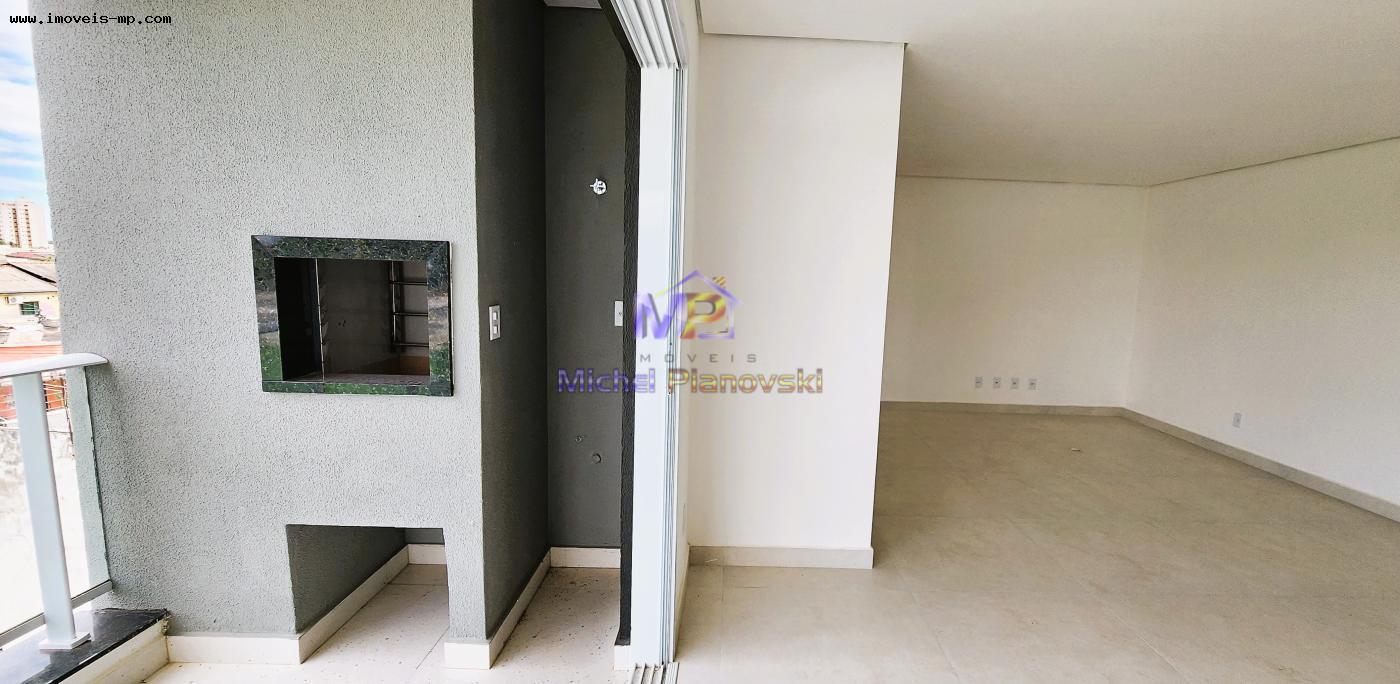 Apartamento à venda com 3 quartos, 108m² - Foto 9