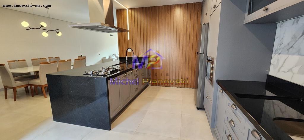 Sobrado à venda com 3 quartos, 174m² - Foto 14