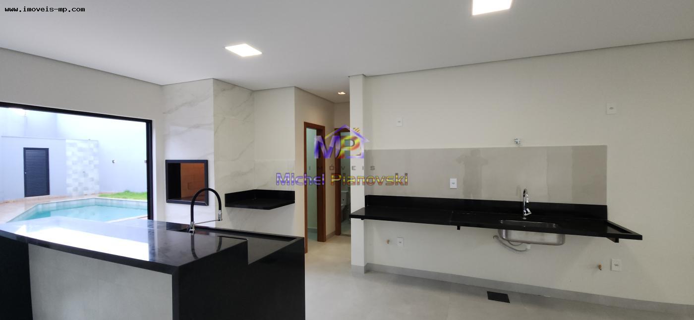 Casa de Condomínio à venda com 3 quartos, 289m² - Foto 1