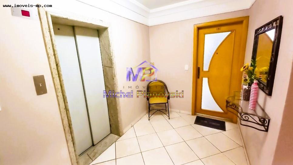 Apartamento à venda com 3 quartos, 174m² - Foto 4